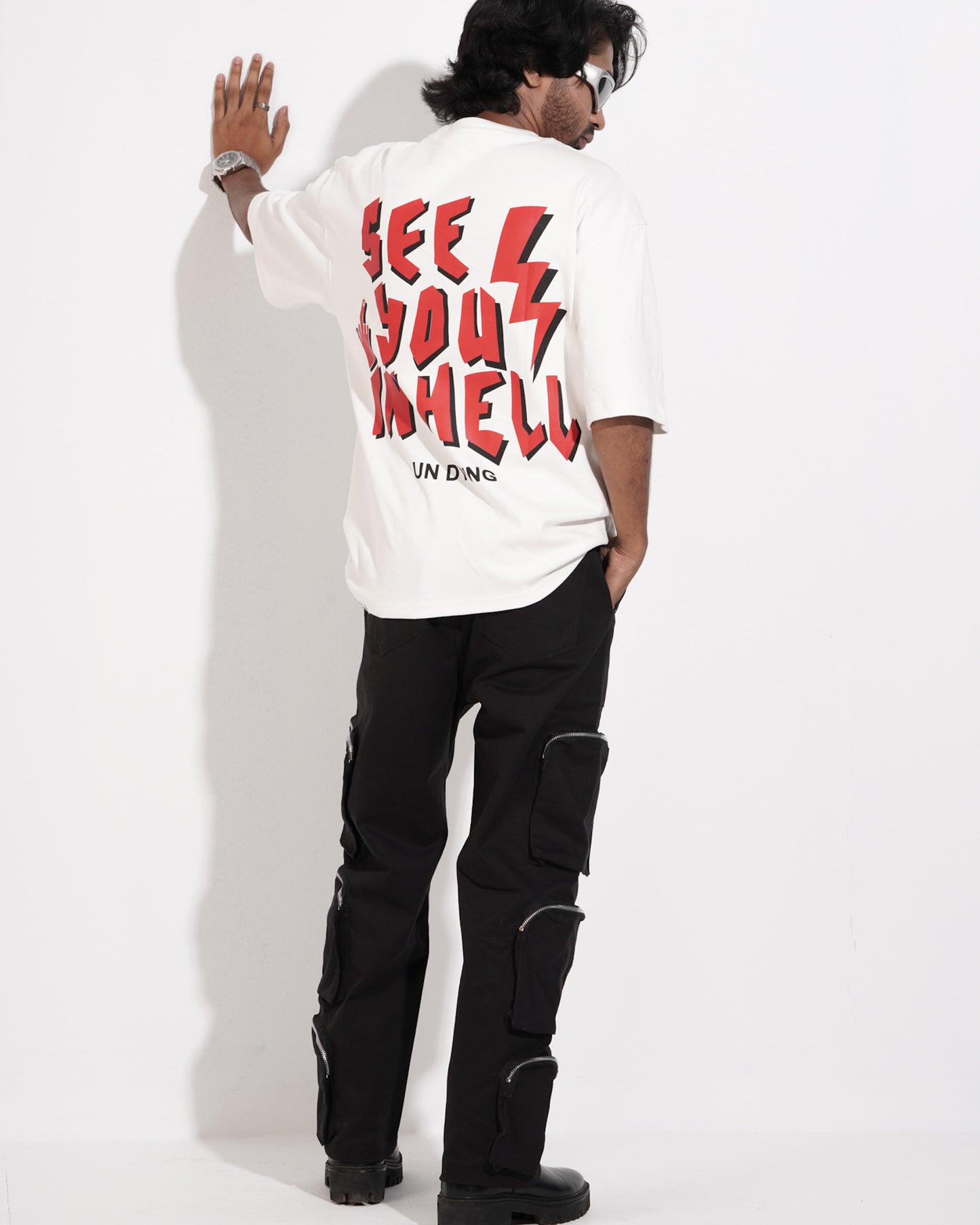 Oversized Tee - Hell