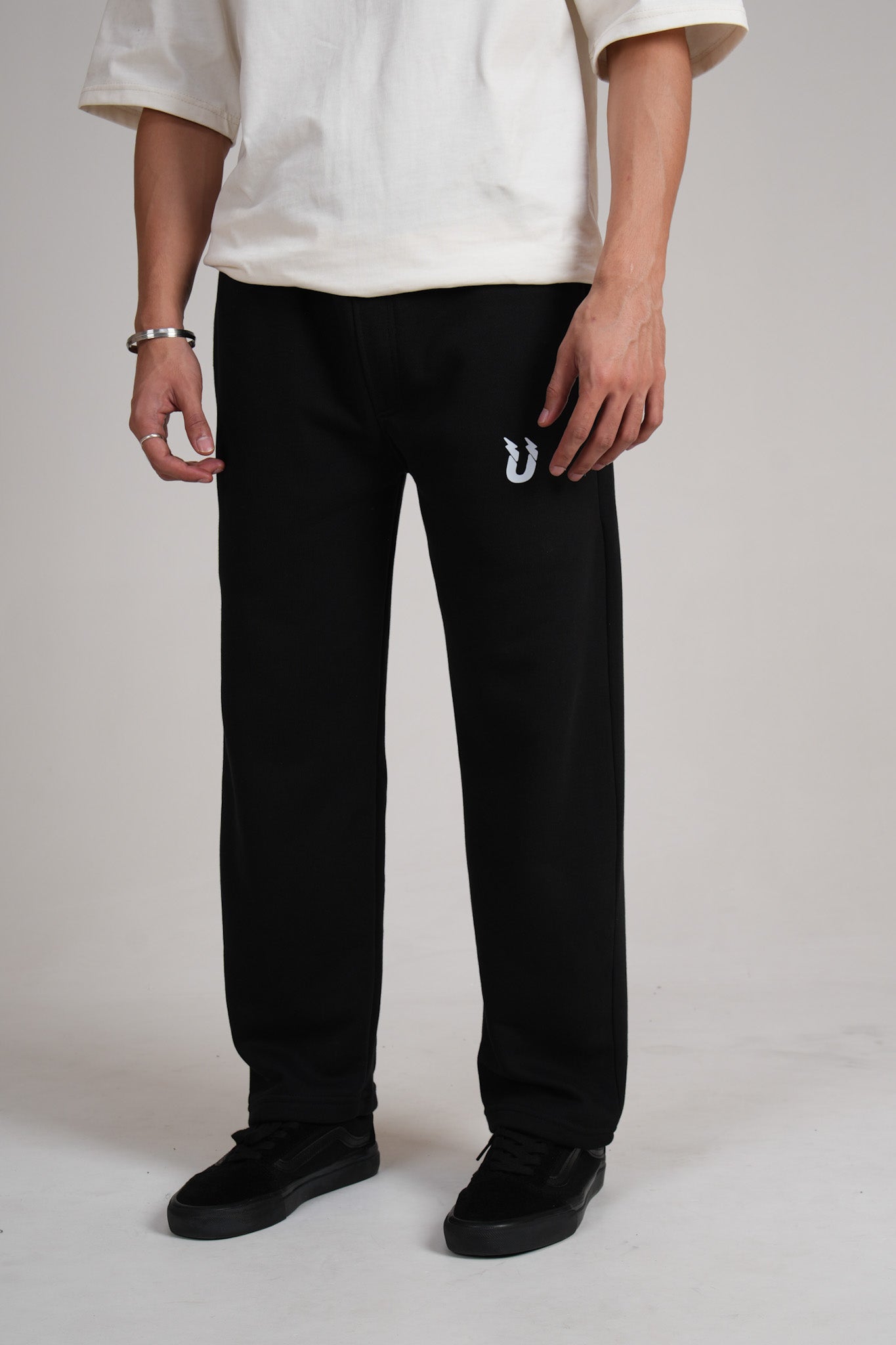 Cozy Wide Sweatpant - Black