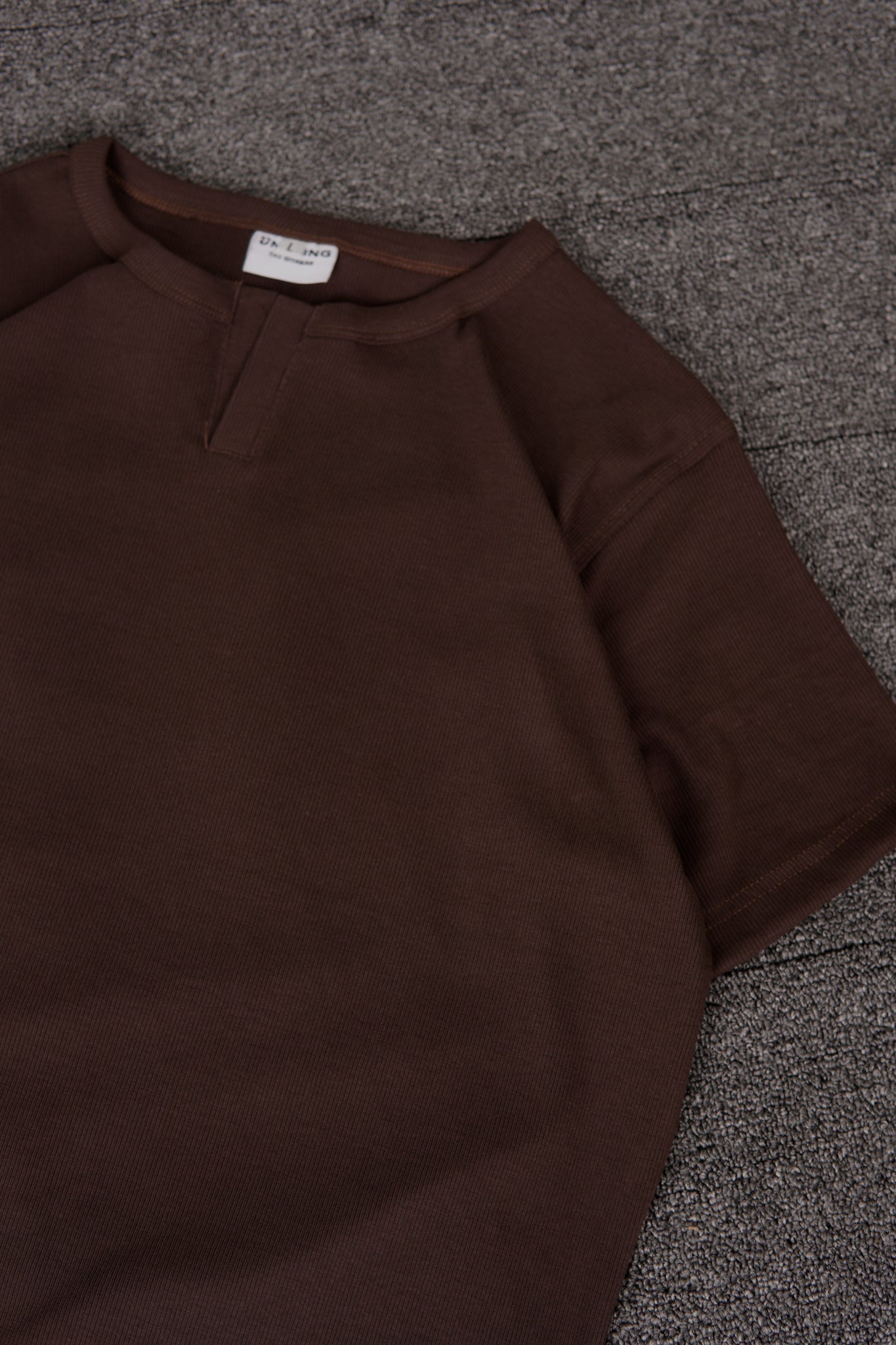 Half Sleeve Henley - Brown
