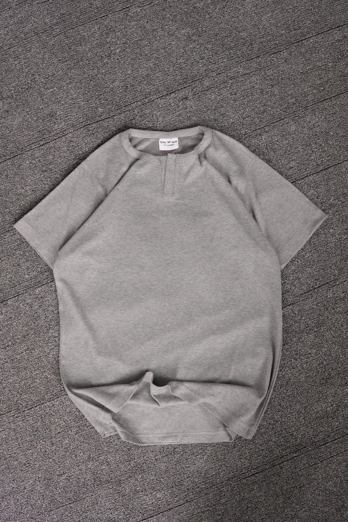 Half Sleeve Henley - Grey