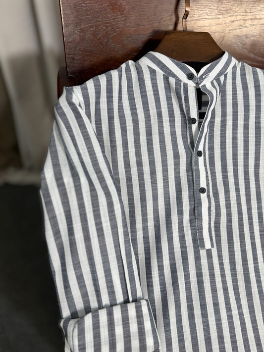 Noir Full Sleeve Katua