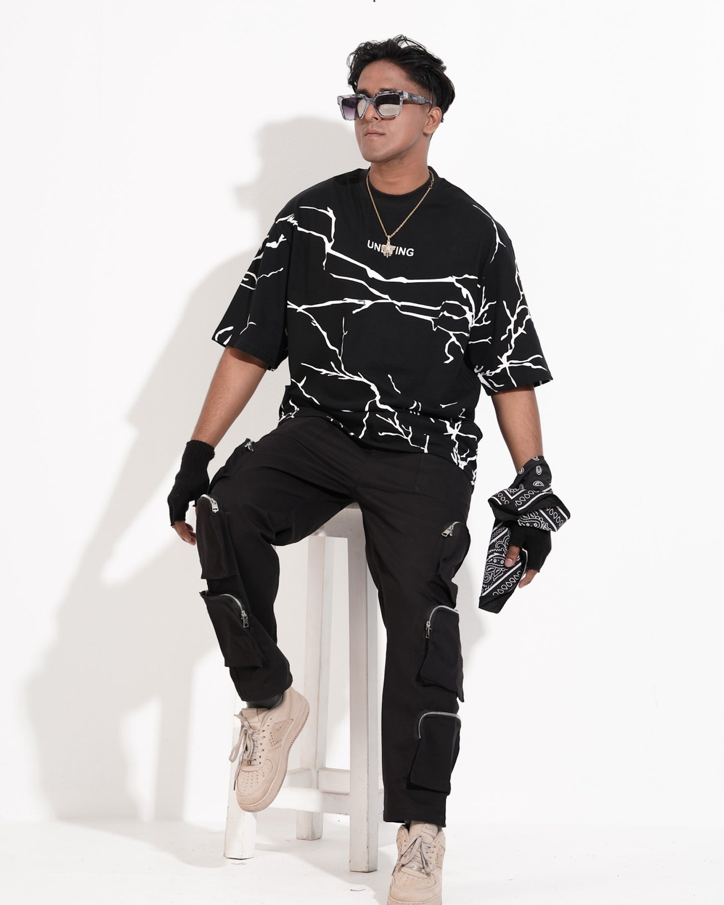 Oversized Tee - Lightning