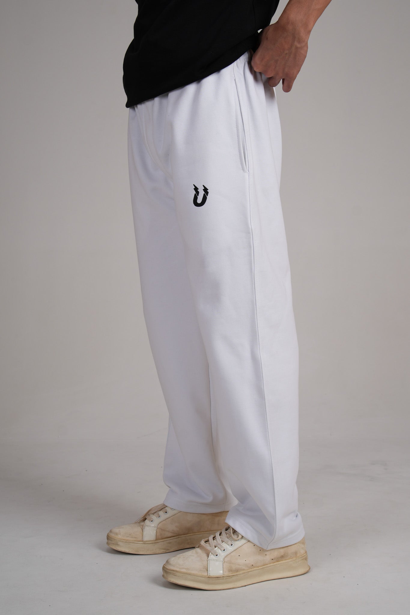 Cozy Wide Sweatpant - White