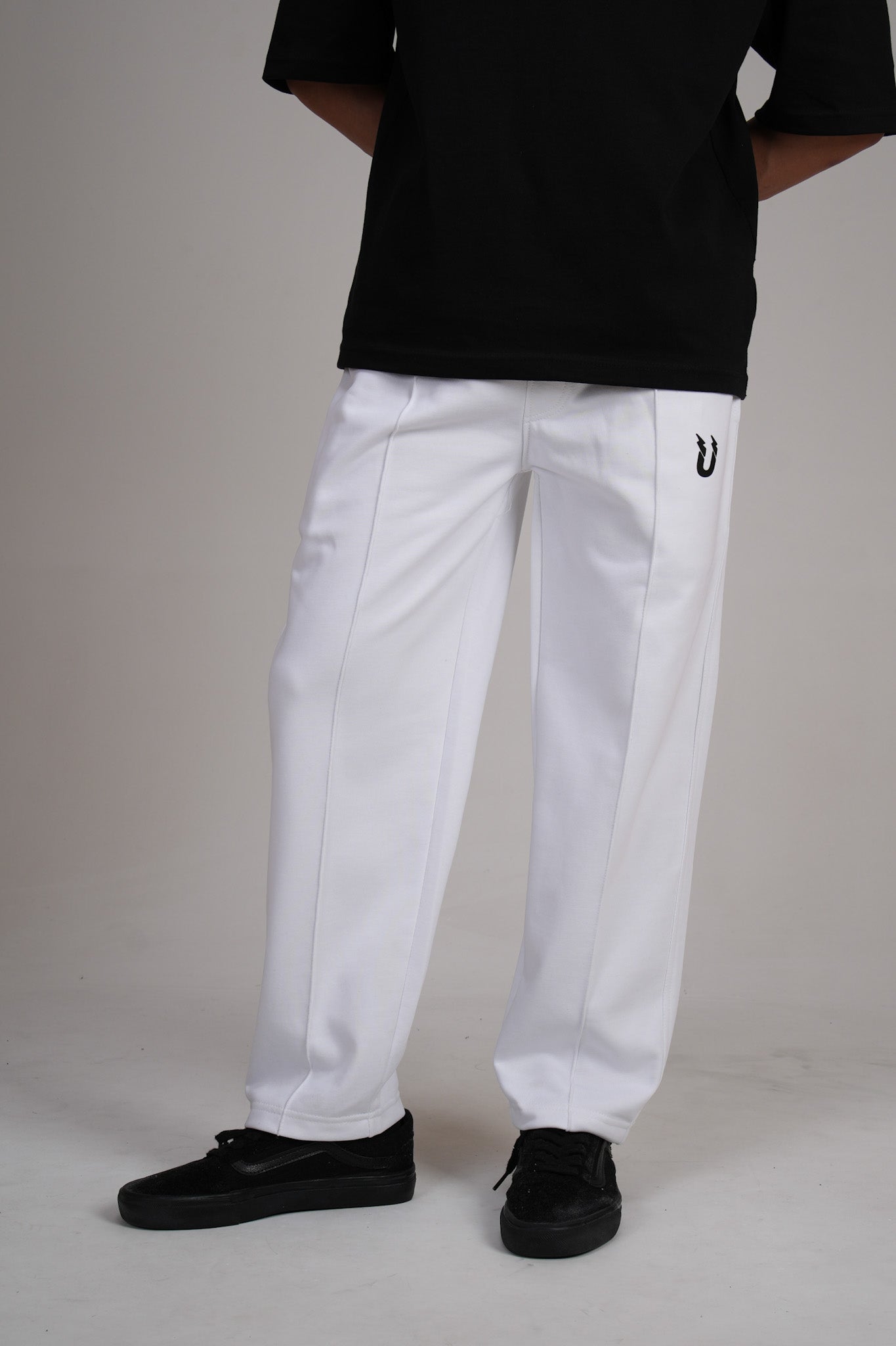 Initial Sweatpant - White