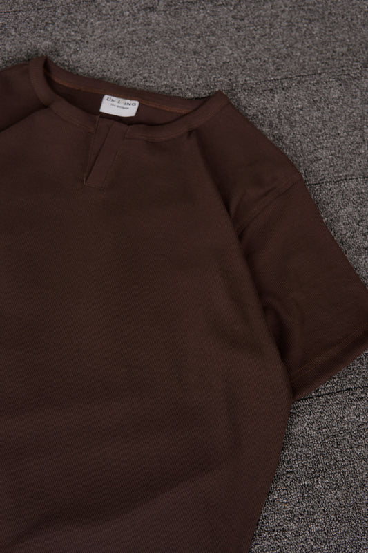 Half Sleeve Henley - Brown