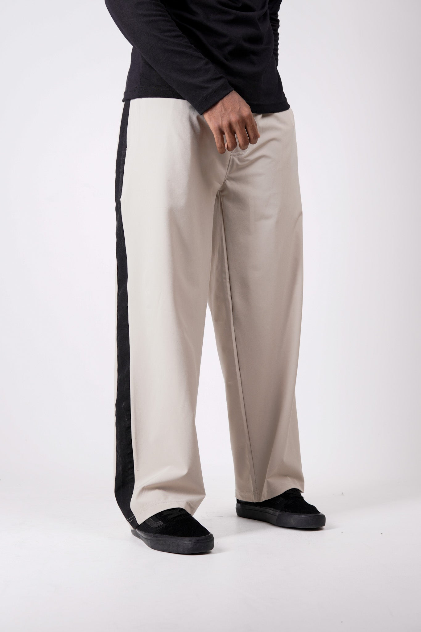 Essential Track Pant - Beige
